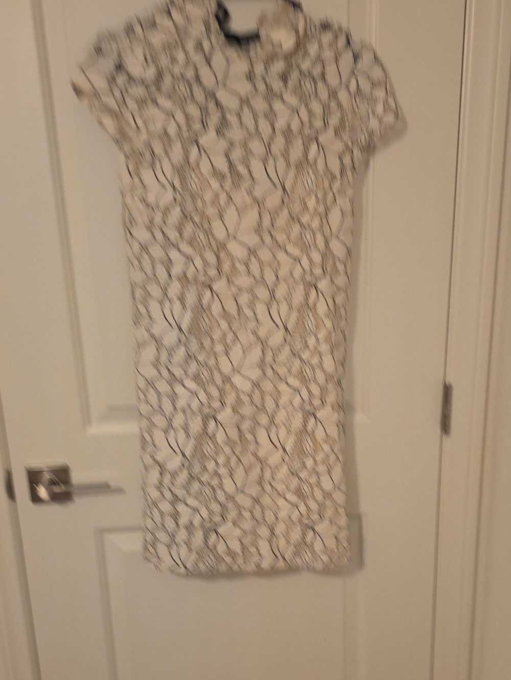 Loft ,Cream and Black Patterned Short Sleeve Dress